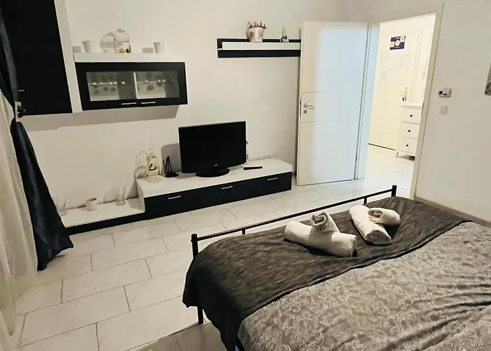 Apartment 3c Delux 2 *